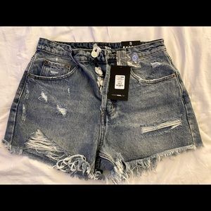 Denim distressed shorts